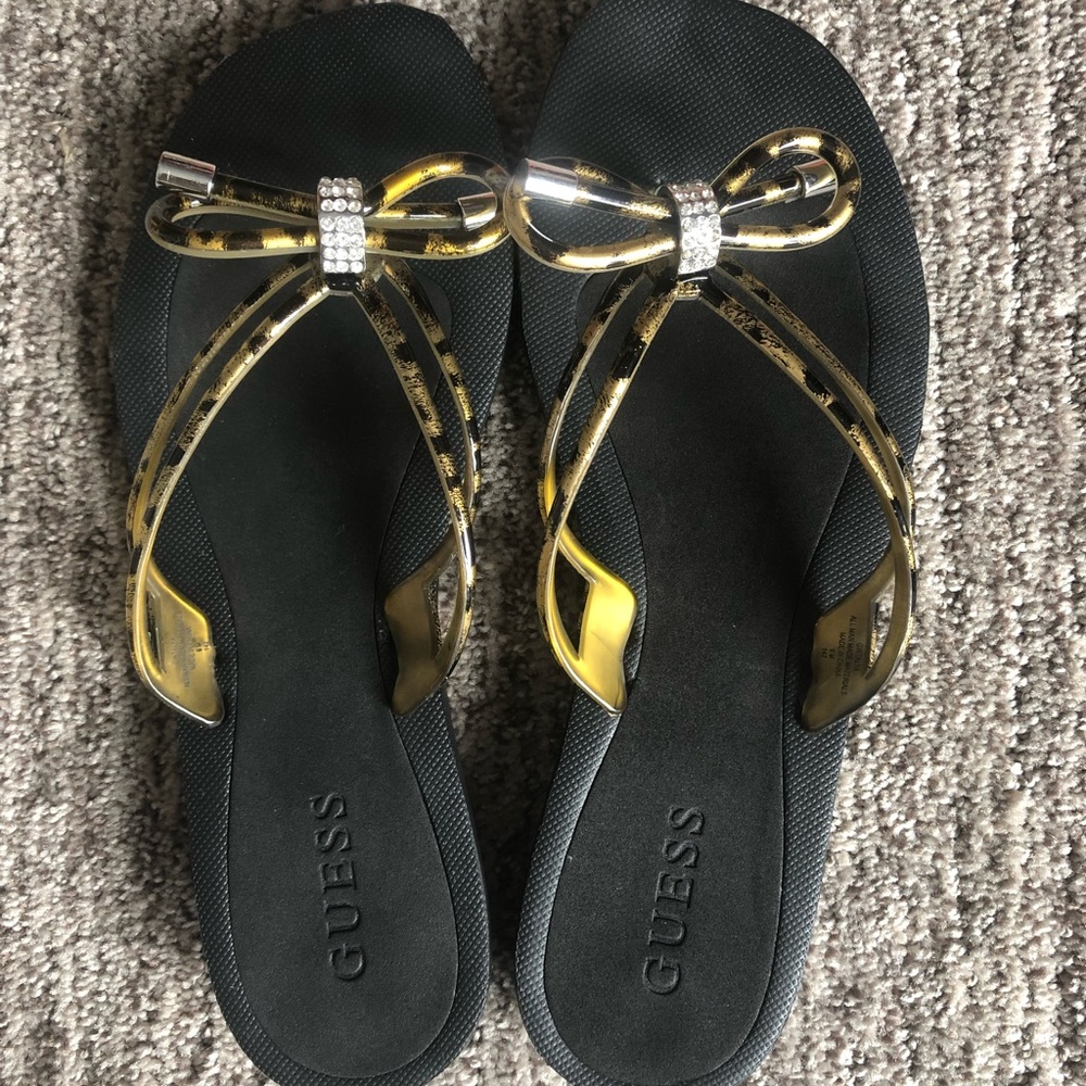 Leopard Flip Flop Sandals